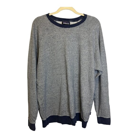 Patagonia Sweatshirt Men's Size XL Crewneck Blue White Stripes - Picture 1 of 4